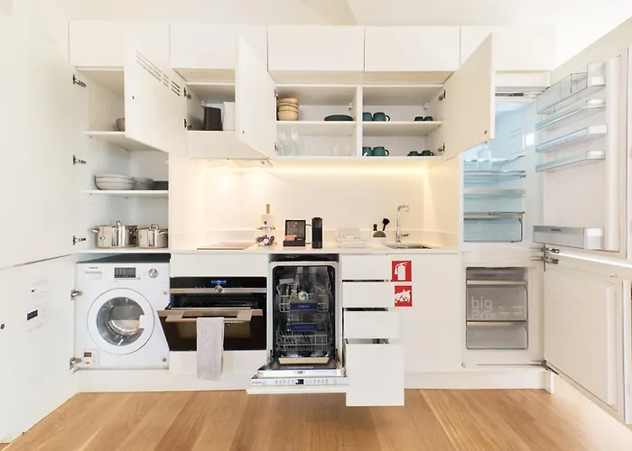 Ando Living - Santa Justa 79 House