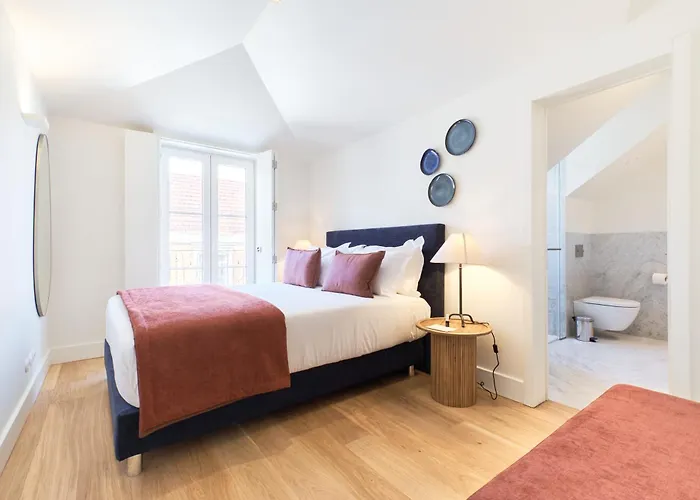 Ando Living - Santa Justa 79 House